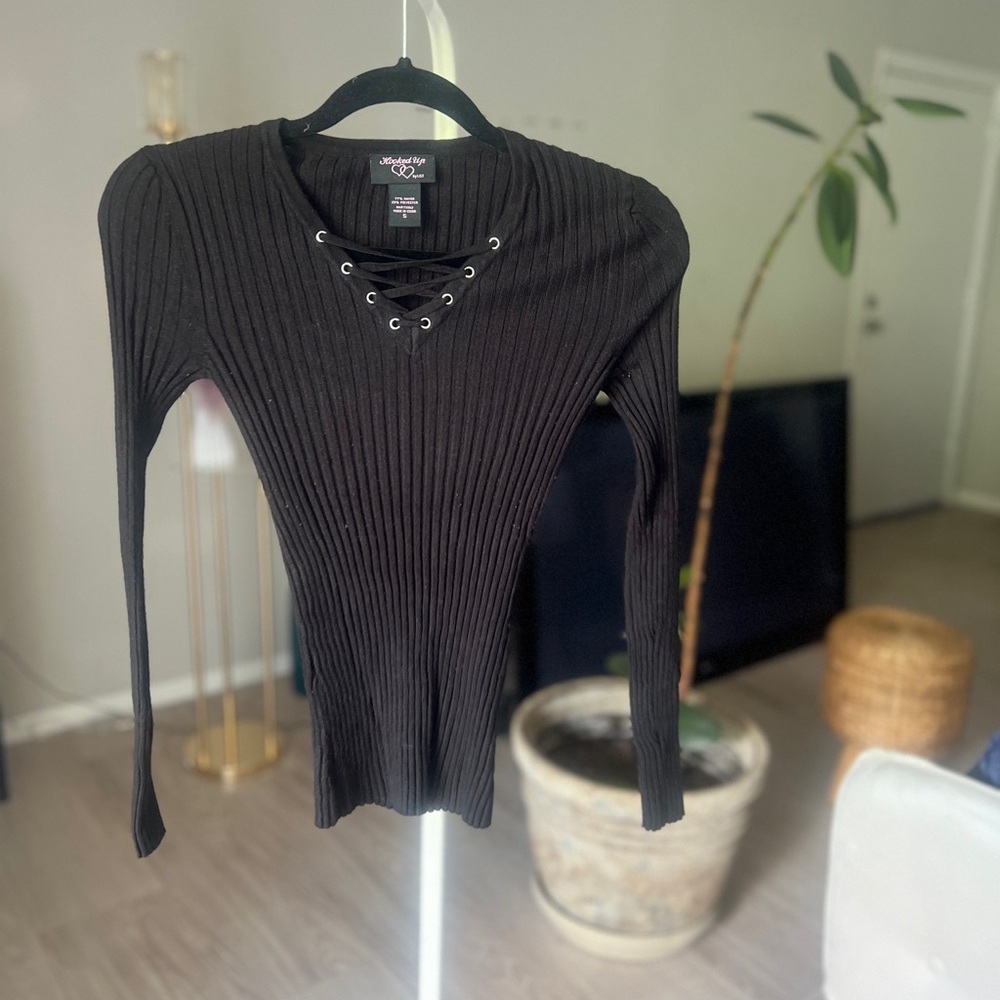 Sleek & Sultry Black Lace-Up Ribbed Top – Size S